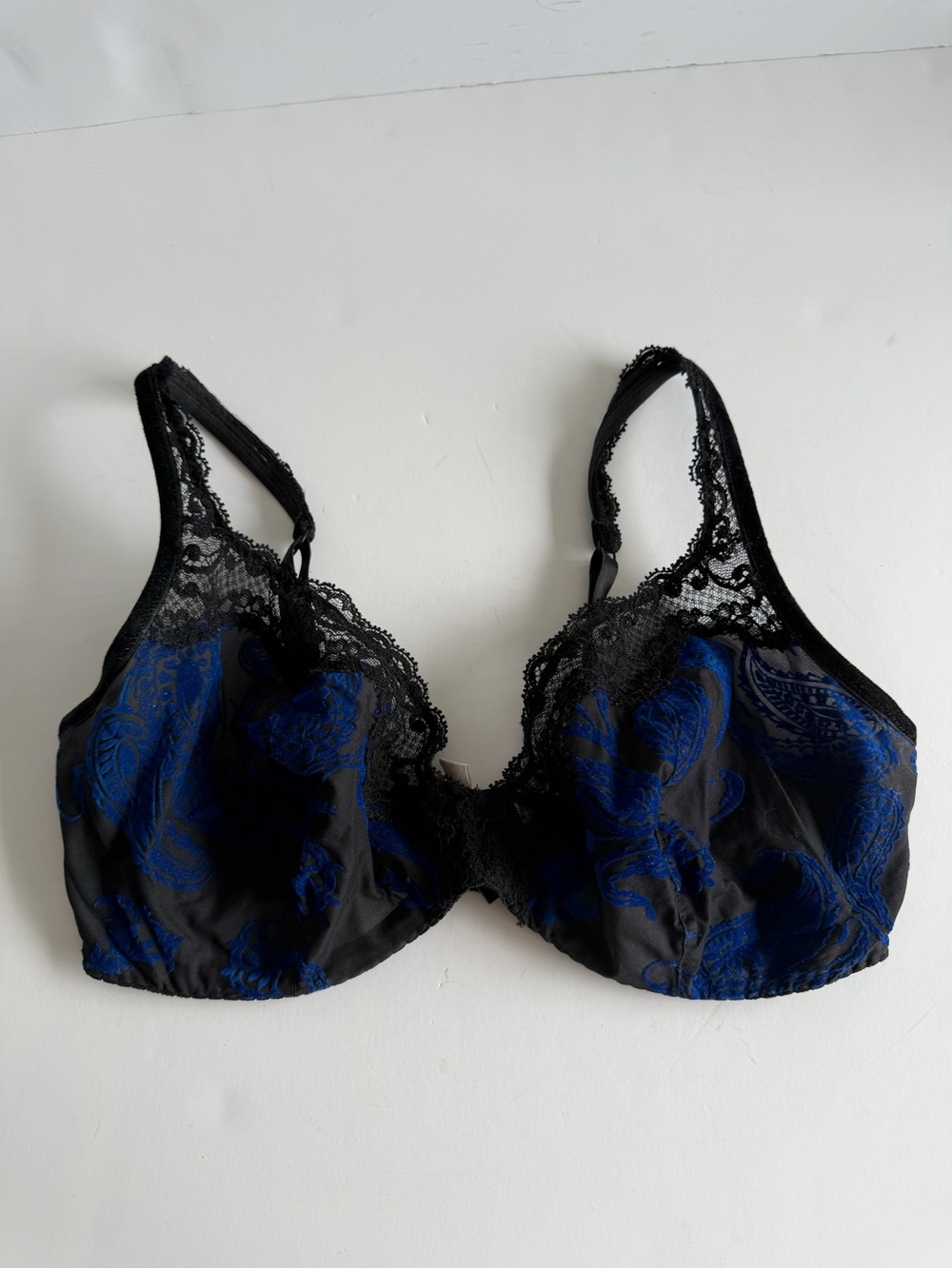 Andres Sarda 32D Black Blue Embroidered Lace Underwire Bra
